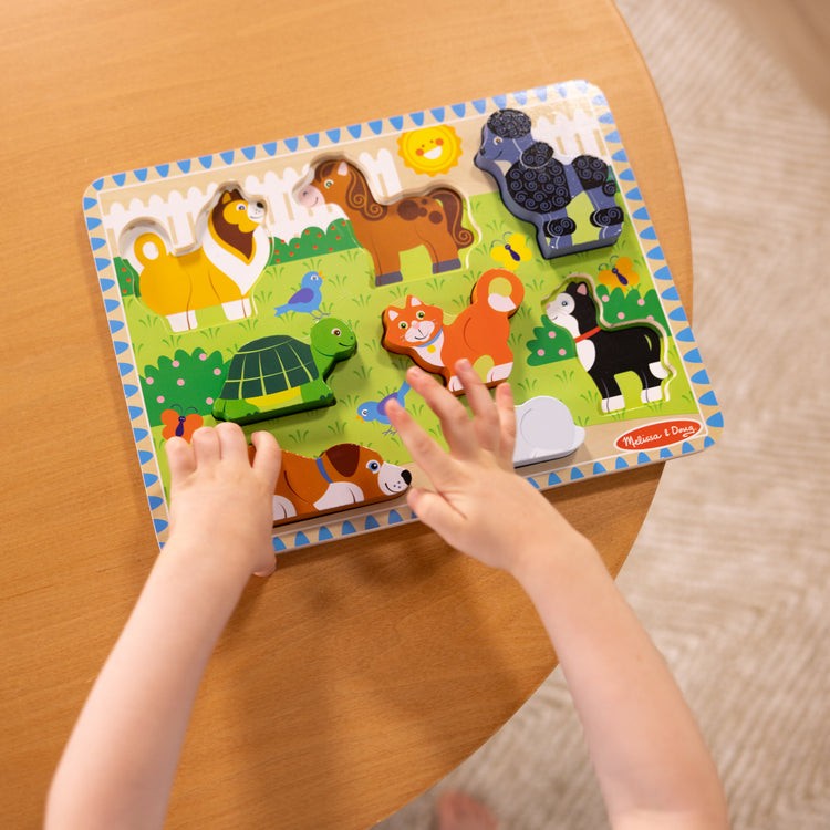 Melissa & Doug wooden animal puzzle — Melissa & Doug